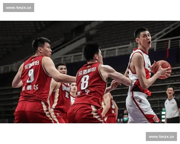 CBA赛后数据分析：深入探讨球员表现与比赛胜负的关键因素